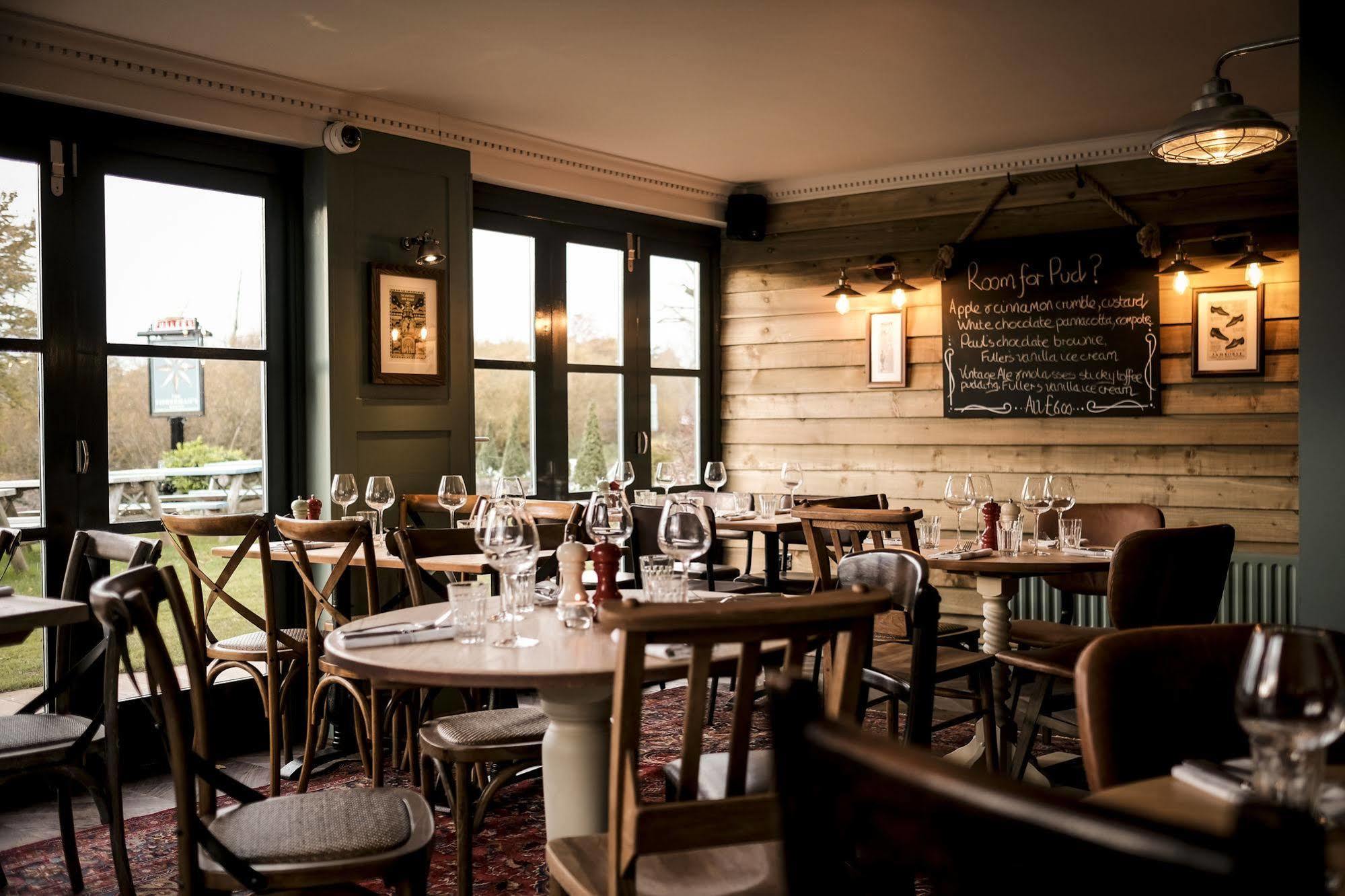 Fisherman'S Haunt Hotel Christchurch (Dorset) Exterior foto