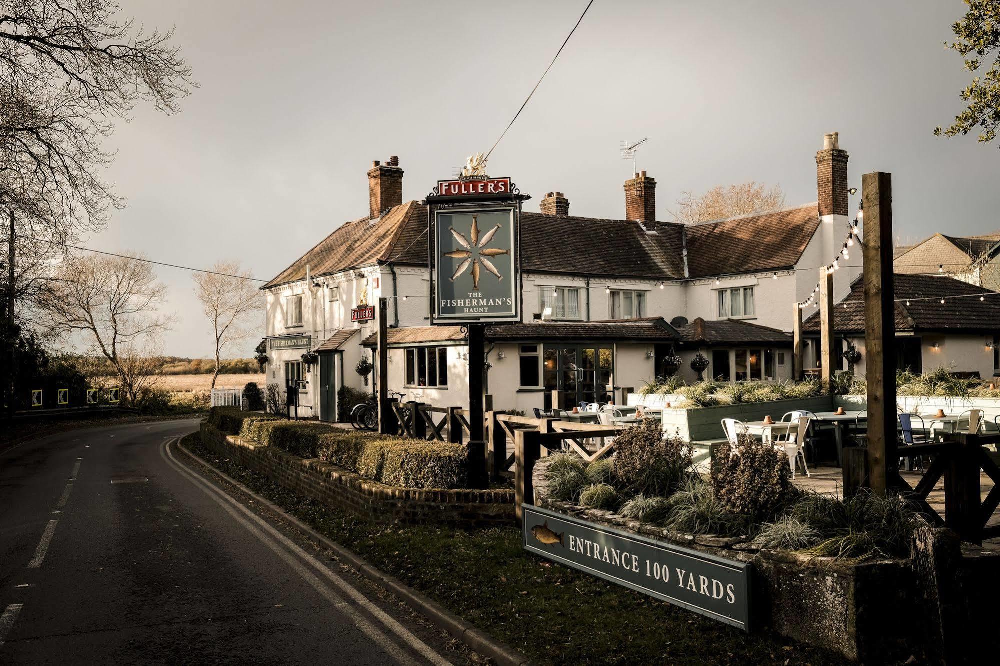 Fisherman'S Haunt Hotel Christchurch (Dorset) Exterior foto