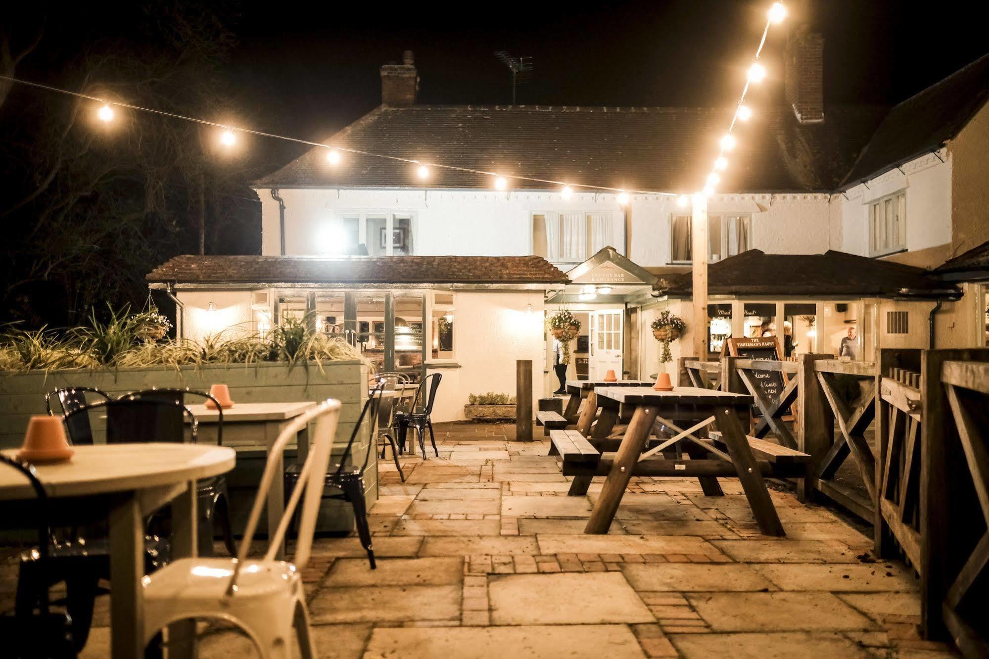 Fisherman'S Haunt Hotel Christchurch (Dorset) Exterior foto